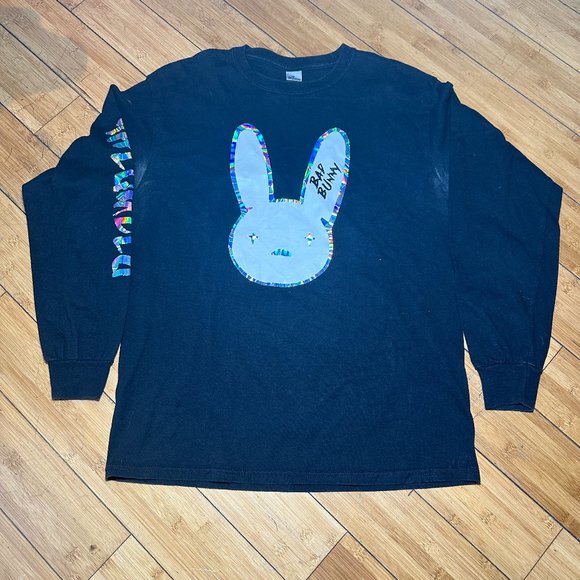 Bad Bunny Logo Reggeton YHLQMDLG Music Tee Long Sleeve Men Sz M - Picture 1 of 7